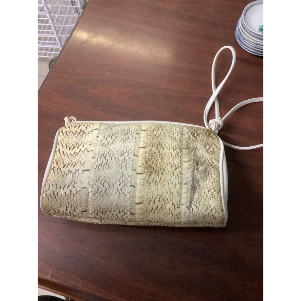 LORD & TAYLOR Ivory Leather & Snakeskin Shoulder Bag-B130